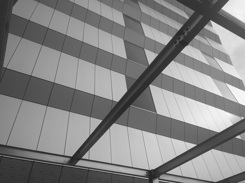 陽極氧化鋁單板與氟碳鋁單板的對(duì)比