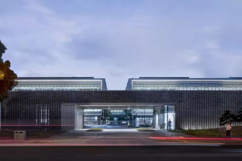 使用陽極氧化鋁可節省成本